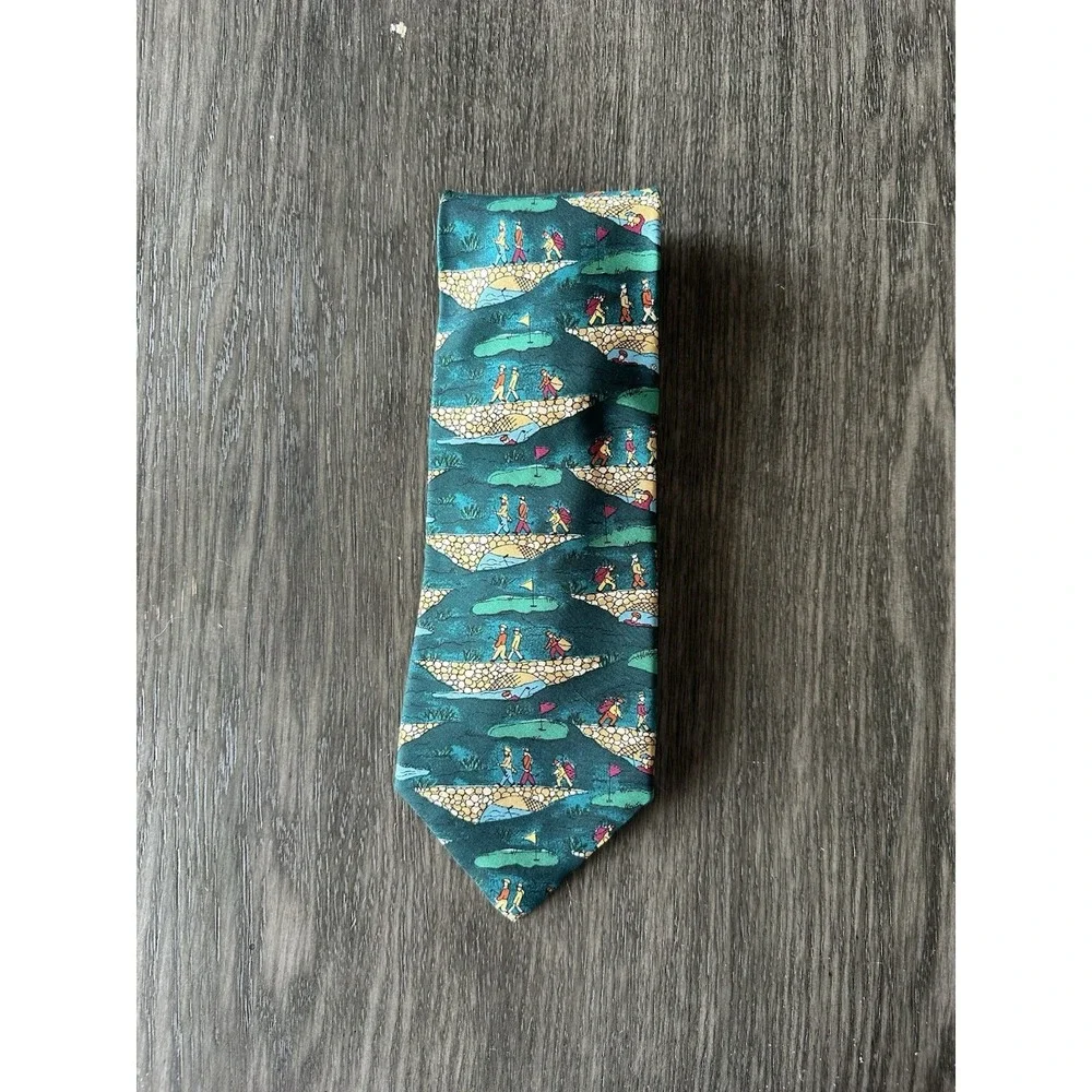Pivot Rules Golf Theme Tie 